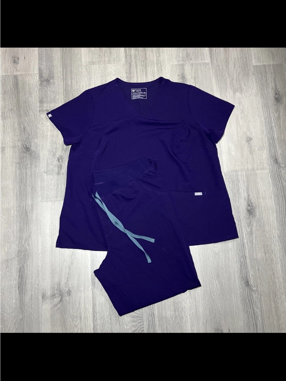 WonderWink Women’s Dark Purple Scrub Top and Pants Set